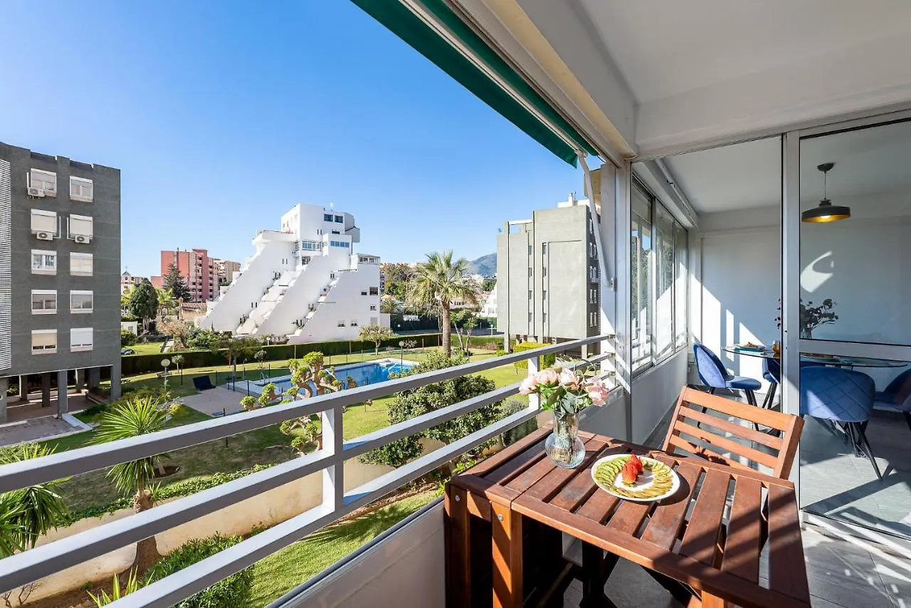 דירה בנאלמדנה 797 Holiday Rentals - Acogedor Apartamento Para 3 Con Piscina